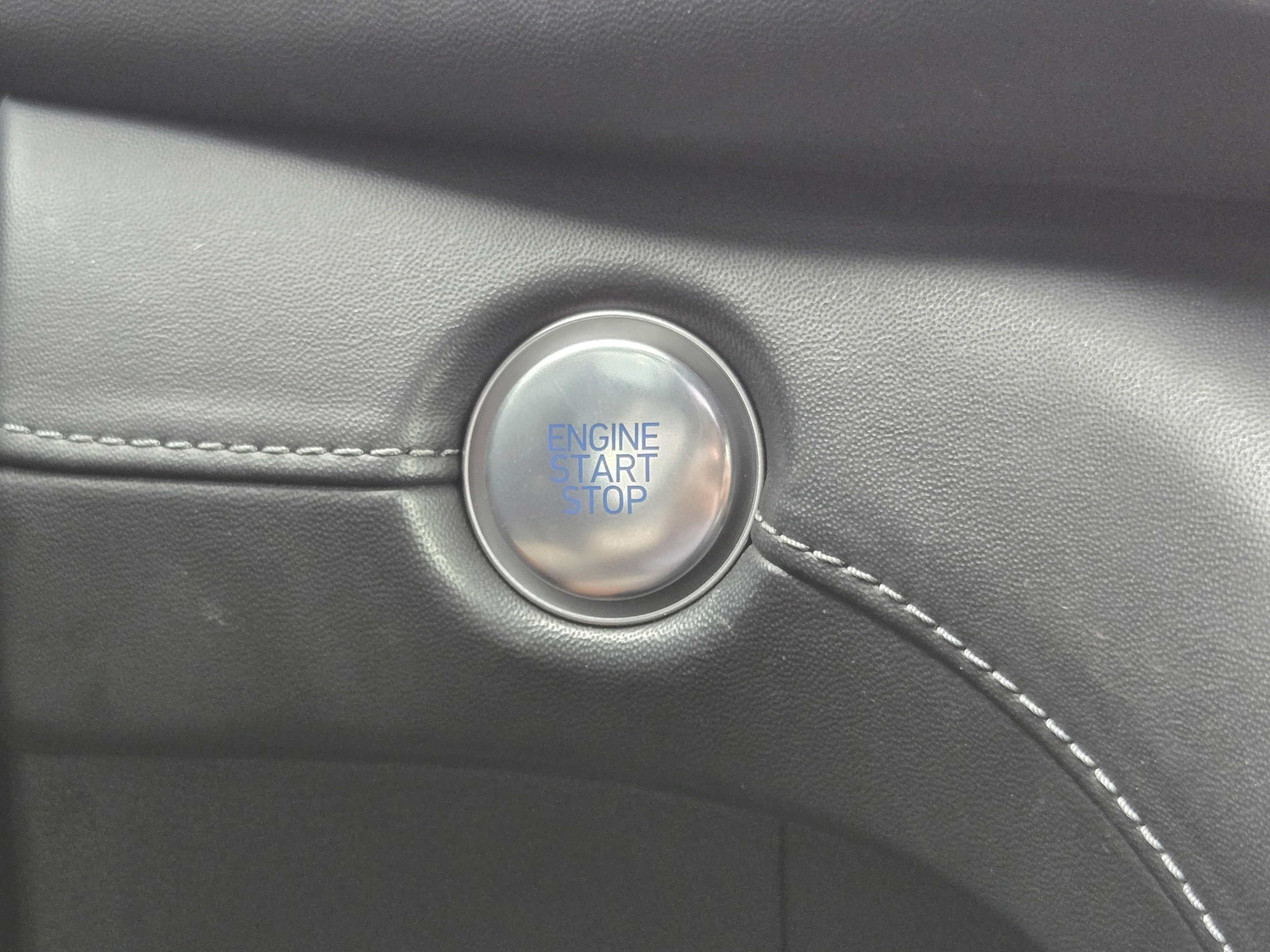 Used 2023 Hyundai Santa Fe Calligraphy FWD image 17