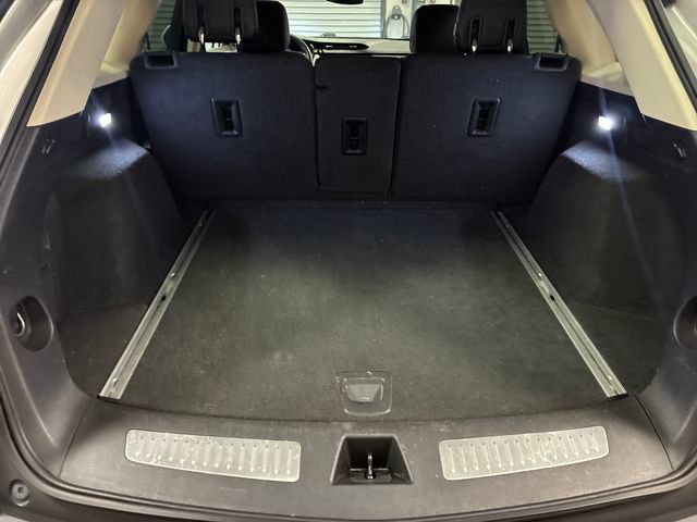 Used 2019 Cadillac XT5 Premium Luxury FWD image 24