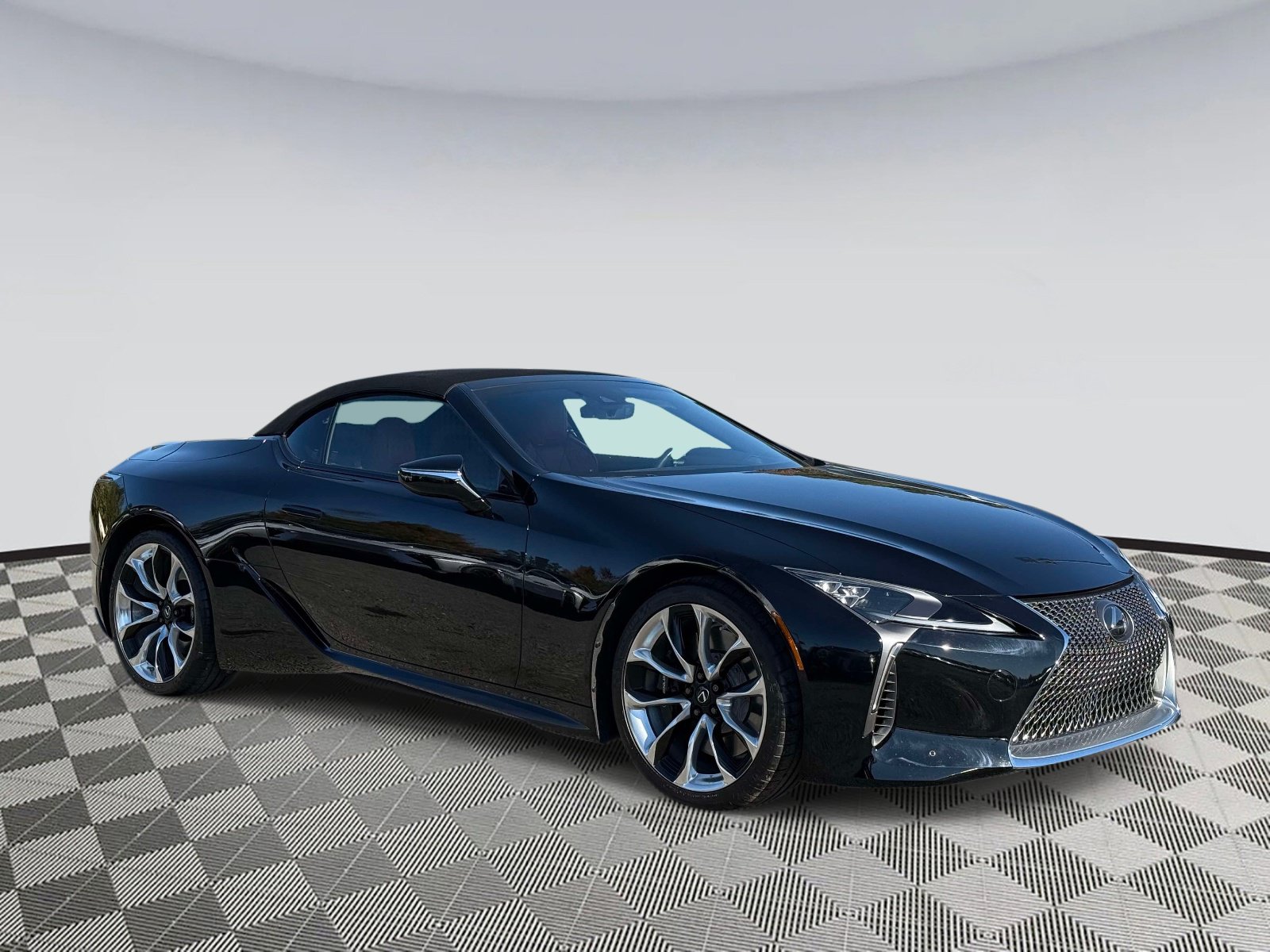 Used 2021 Lexus LC 500 Convertible w/ Touring Package RWD image 2
