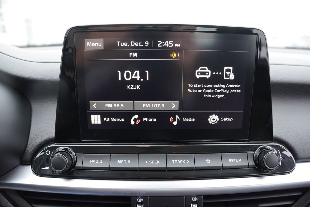 Certified 2022 Kia Forte LXS w/ LXS Technology Package image 22