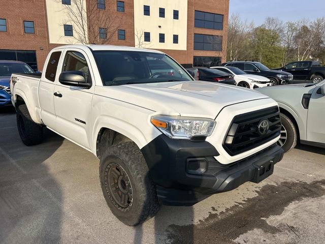 Used 2021 Toyota Tacoma SR image 3