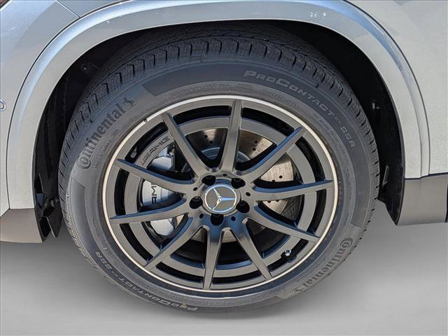 New 2026 Mercedes-Benz GLA 35 AMG 4MATIC image 9