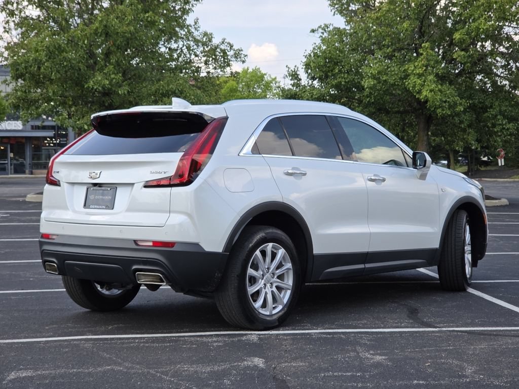 Used 2023 Cadillac XT4 Luxury w/ Driver Awareness Package FWD image 21