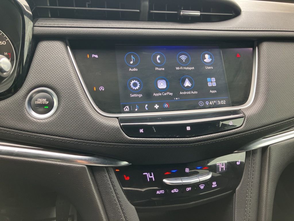 Used 2020 Cadillac XT5 Premium Luxury w/ LPO, Floor Liner Package image 28