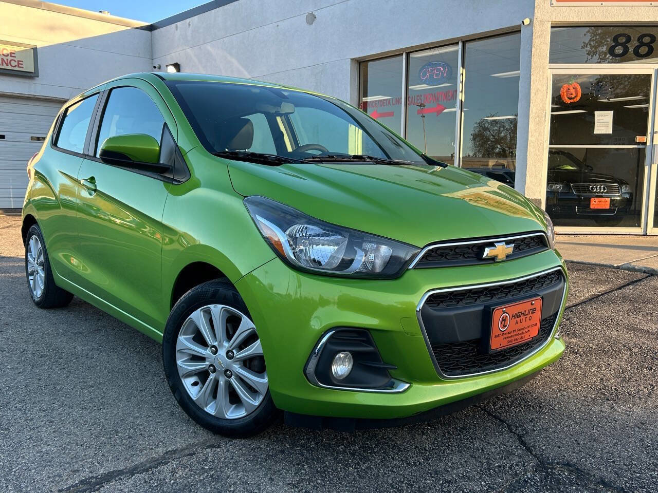 Used 2016 Chevrolet Spark LT image 2