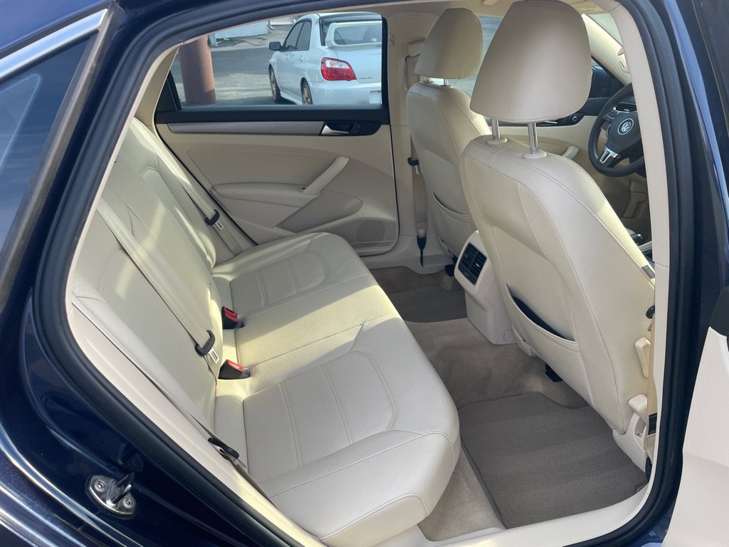 Used 2014 Volkswagen Passat 1.8T SE image 20