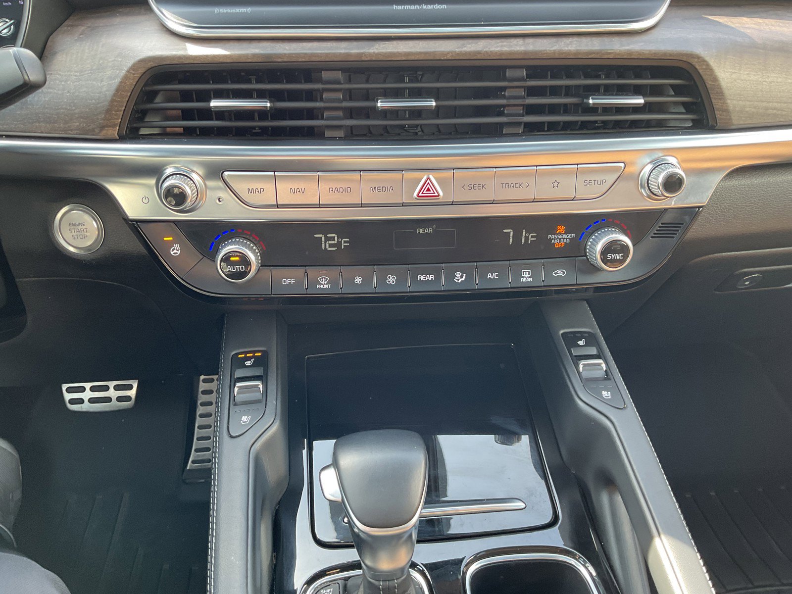 Used 2021 Kia Telluride SX w/ SX Prestige Package image 17