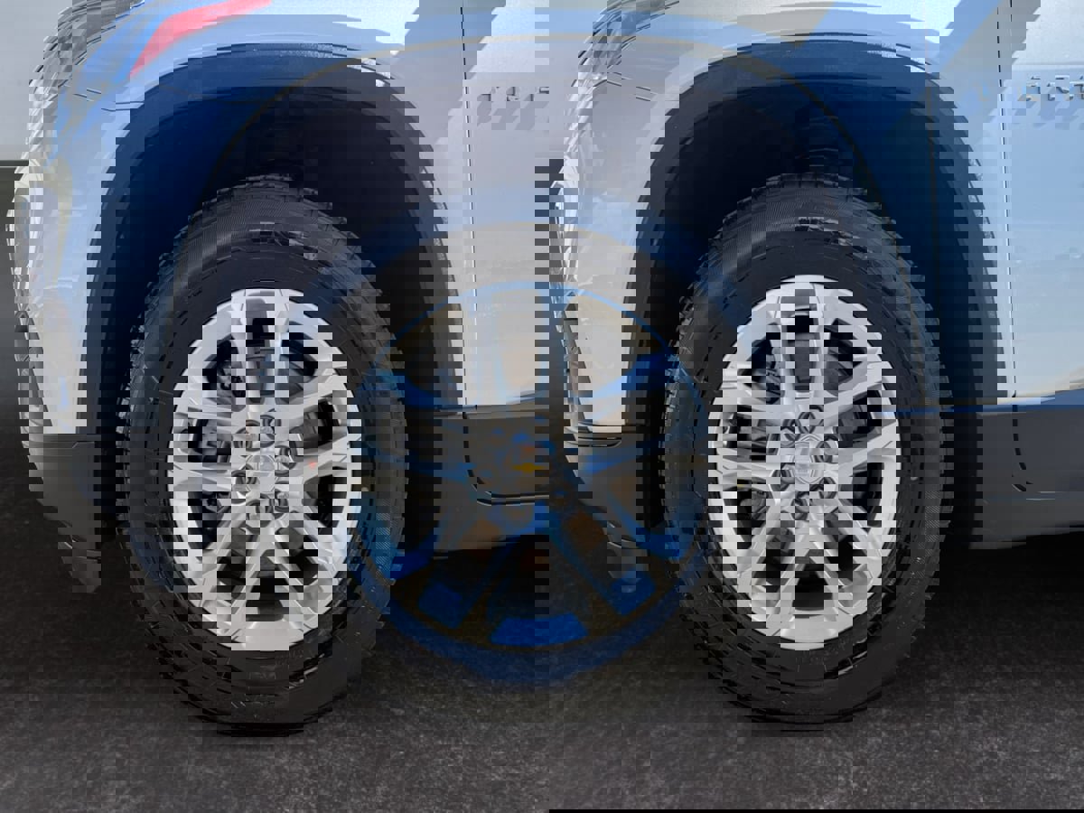 Used 2021 Chevrolet Traverse LS w/ LPO, Floor Liner Package image 9