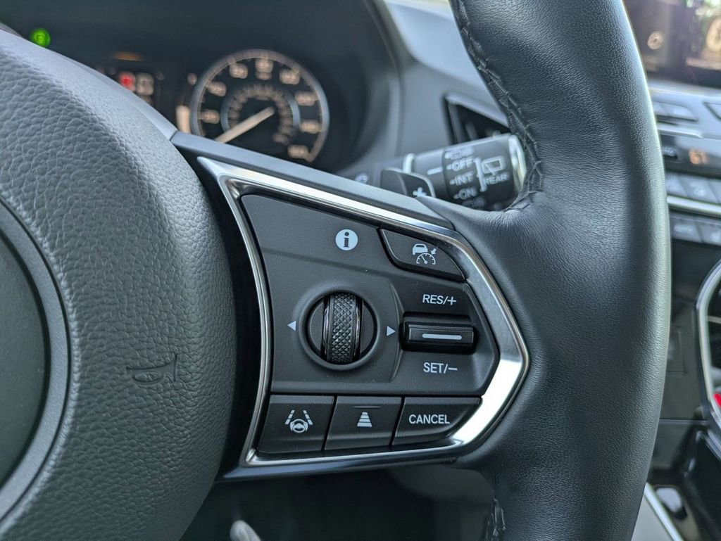 Used 2025 Acura RDX SH-AWD w/ Advance Package image 10