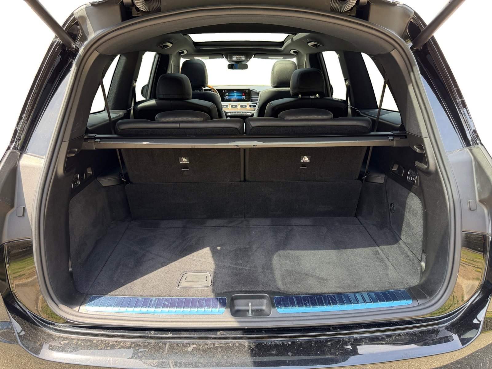 Used 2022 Mercedes-Benz GLS 450 4MATIC image 25