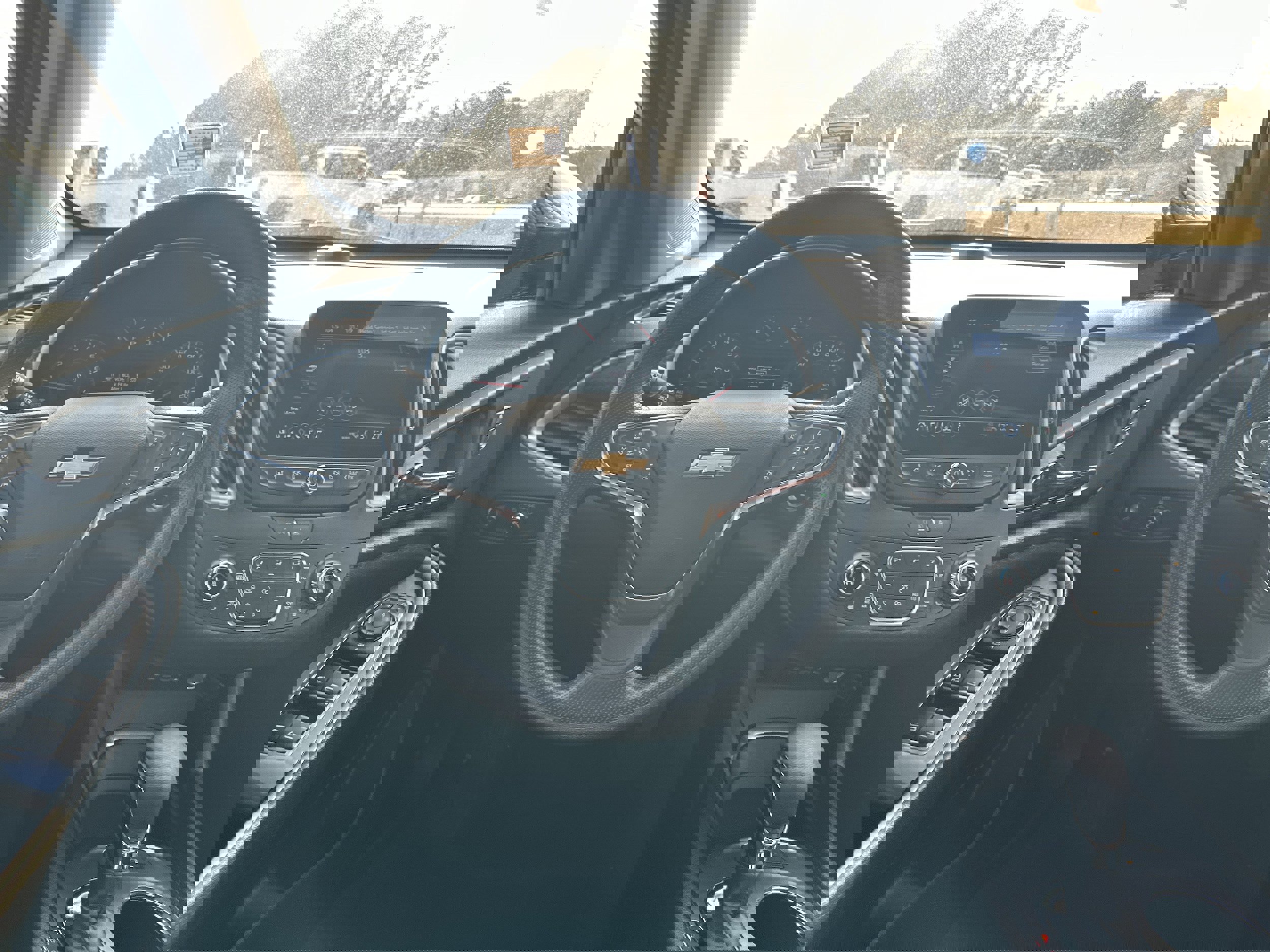 Used 2024 Chevrolet Malibu LT image 23