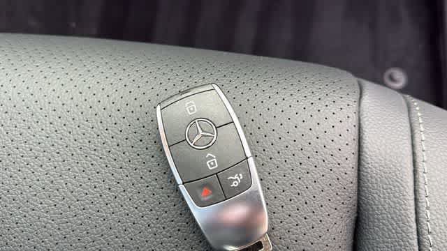 Certified 2026 Mercedes-Benz GLE 350 4MATIC image 39