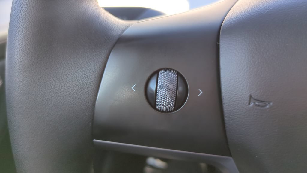Used 2023 Tesla Model 3 Standard Range RWD image 20