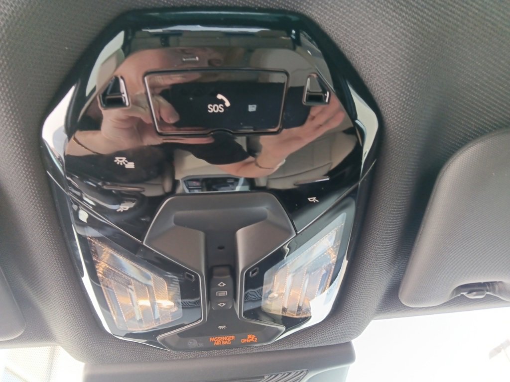 Used 2025 BMW X3 xDrive30i w/ M Sport Package image 22