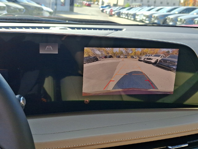 Used 2024 Cadillac XT4 Luxury w/ Cold Weather Package AWD/4WD image 22