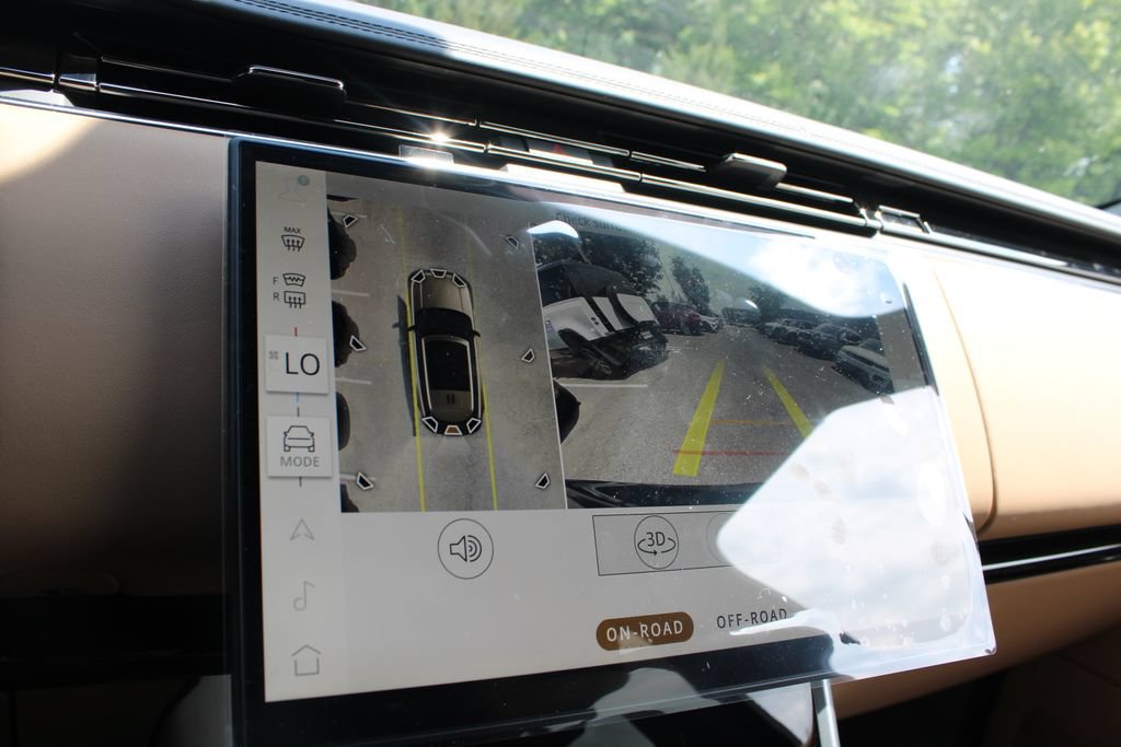 New 2026 Land Rover Range Rover SE AWD/4WD image 19