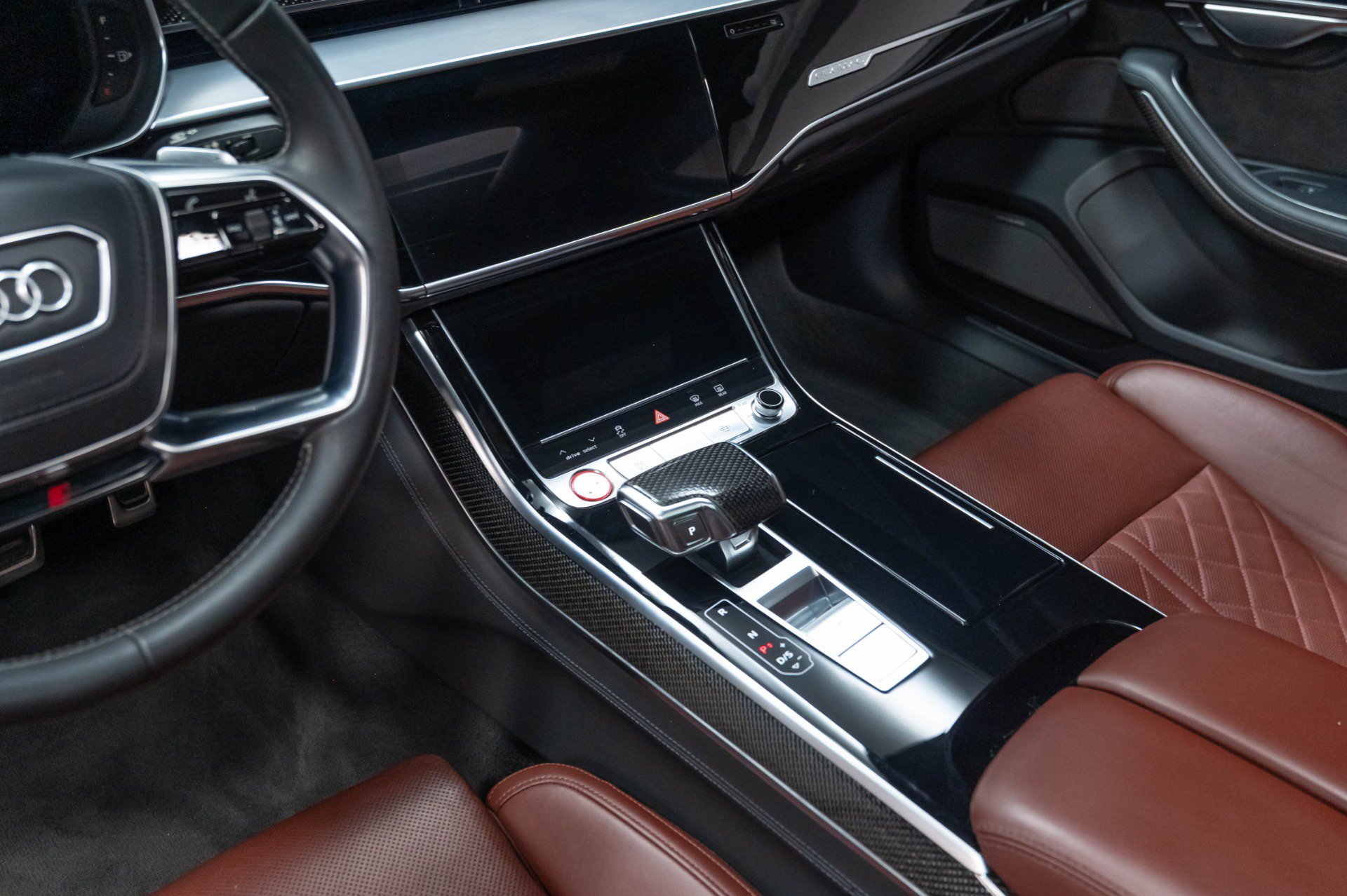 Used 2020 Audi S8 L AWD/4WD image 15