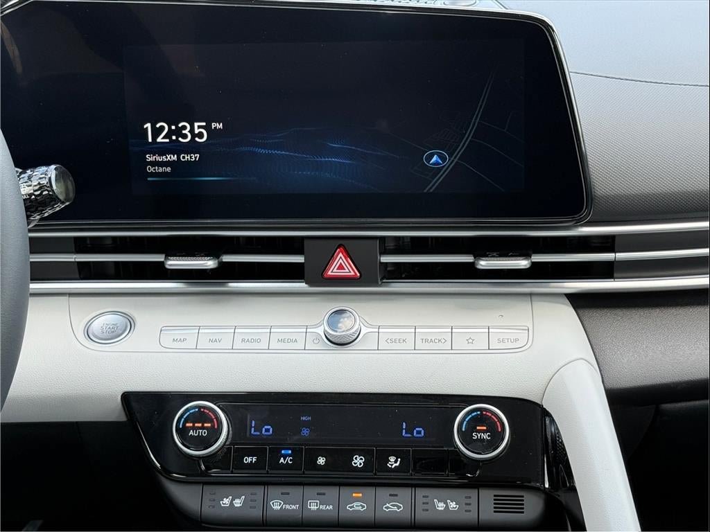 New 2026 Hyundai Elantra Limited FWD image 21