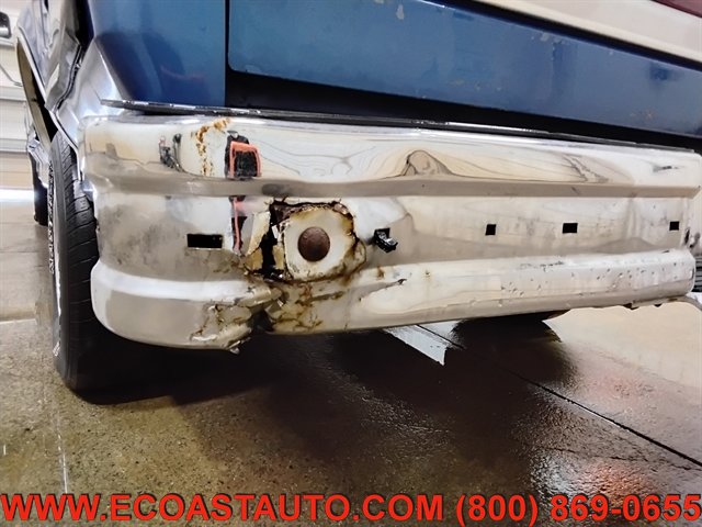 Used 1990 Ford F150 2WD Regular Cab image 16