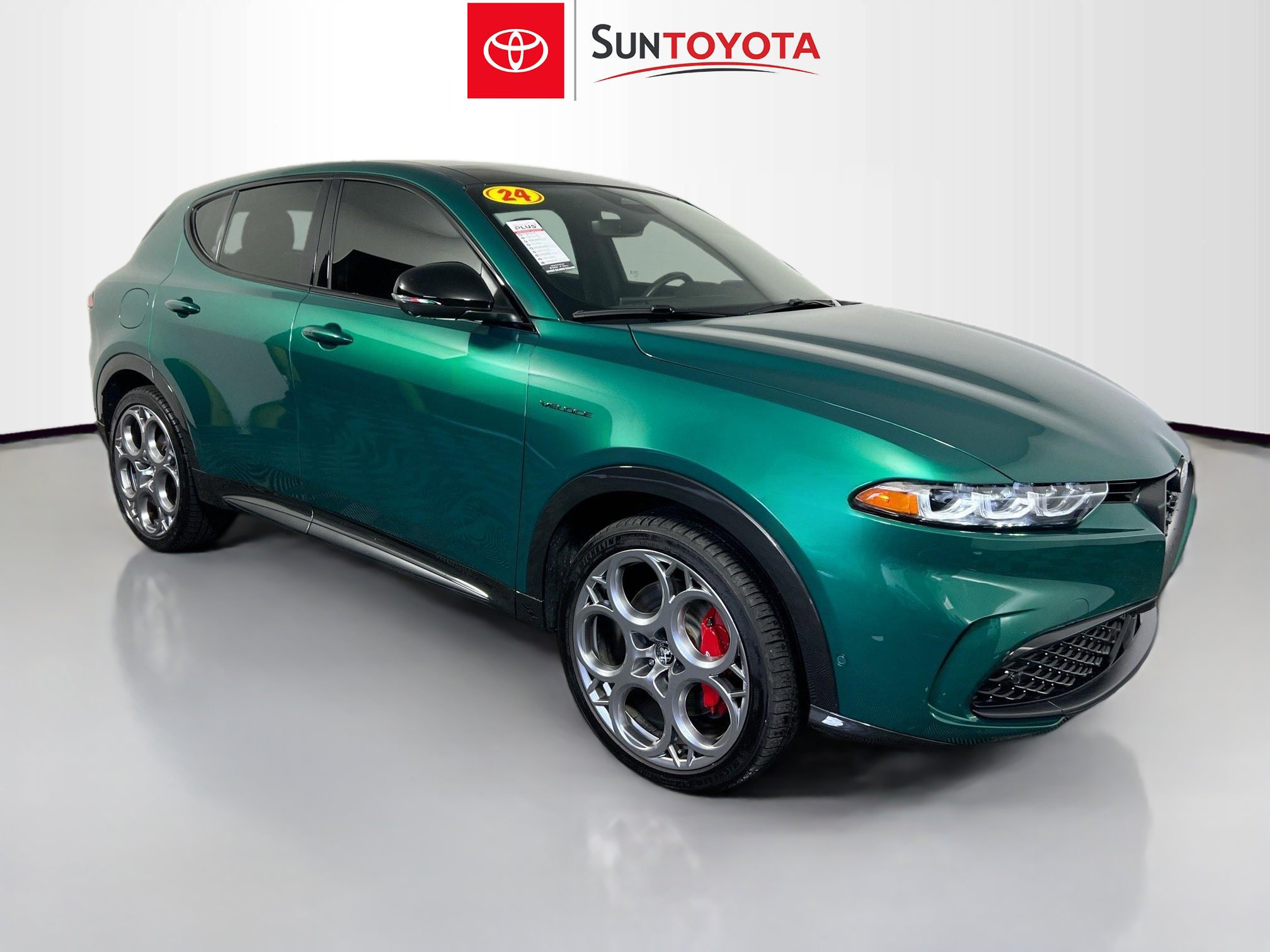 Used 2024 Alfa Romeo Tonale Veloce image 1