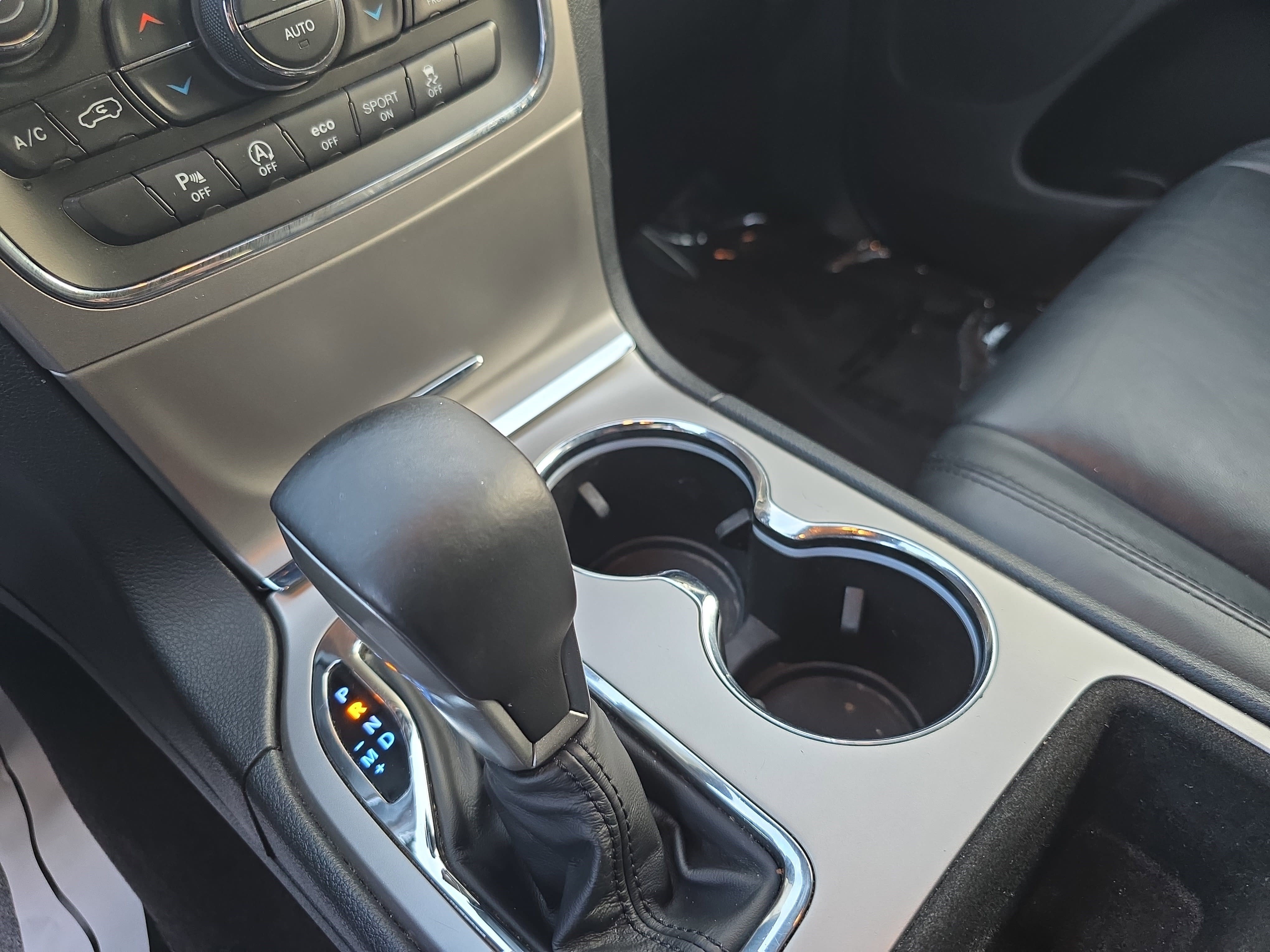 Used 2018 Jeep Grand Cherokee Limited image 24