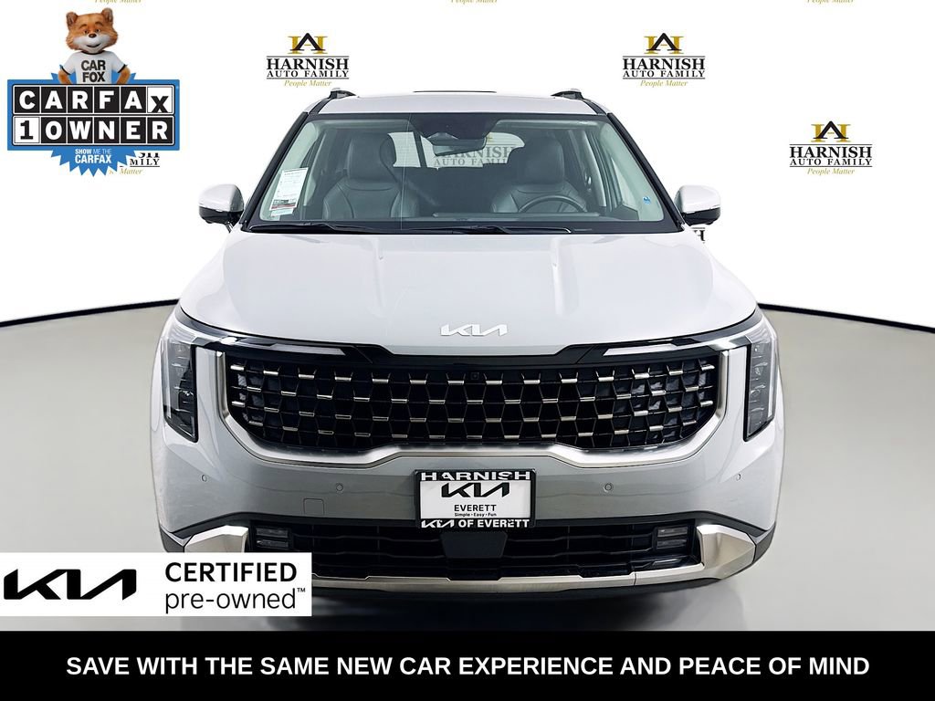 Certified 2025 Kia Carnival SX FWD image 2
