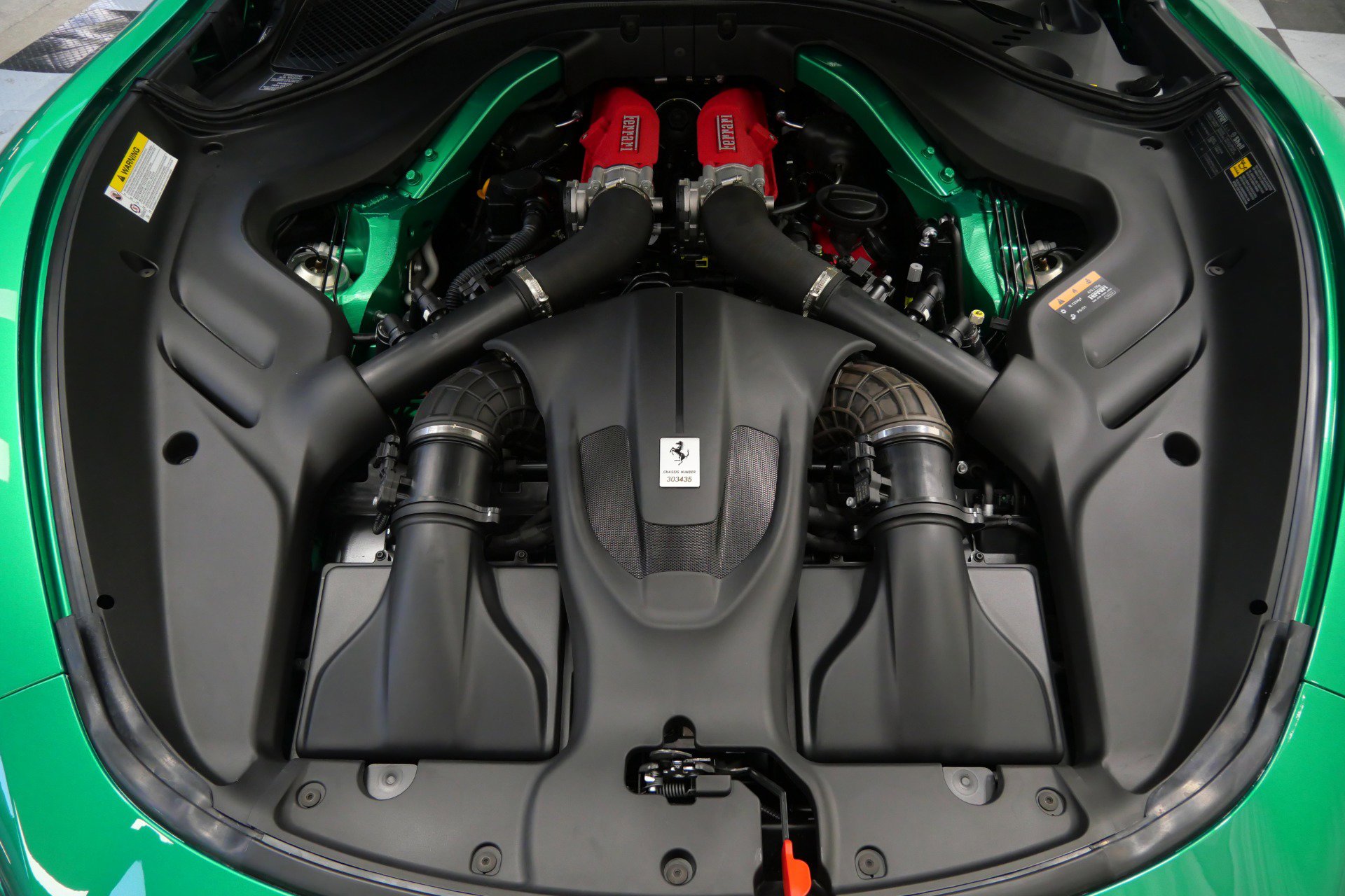 Used 2024 Ferrari Roma Spider image 44