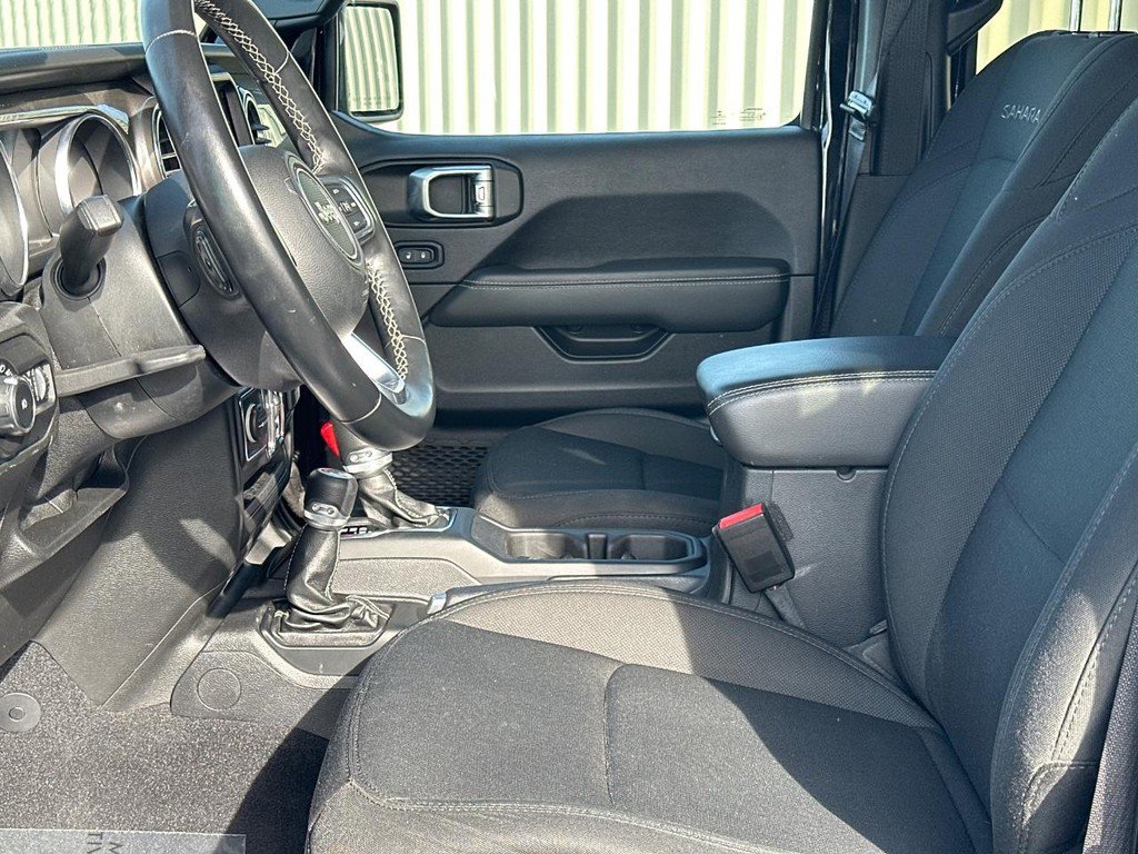 Used 2021 Jeep Wrangler Unlimited Sahara w/ Uconnect 4C Nav & Sound Group image 16