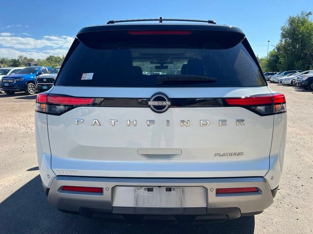 Used 2023 Nissan Pathfinder Platinum w/ Lighting Package (N93) FWD image 5