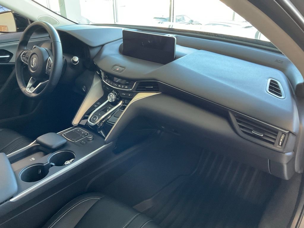 Certified 2025 Acura TLX w/ Technology Package FWD image 21