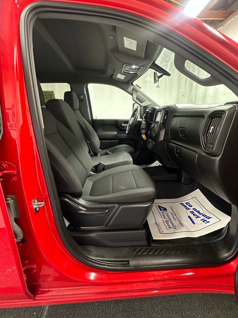 Used 2023 Chevrolet Silverado 2500 Custom w/ Custom Value Package image 22