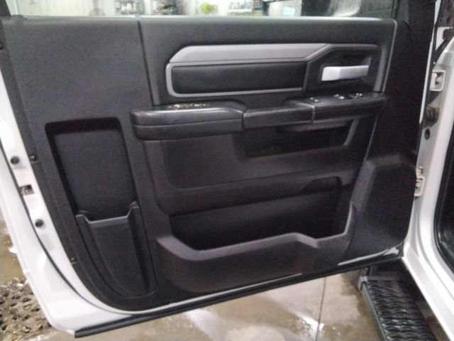 Used 2019 RAM 3500 Tradesman image 26