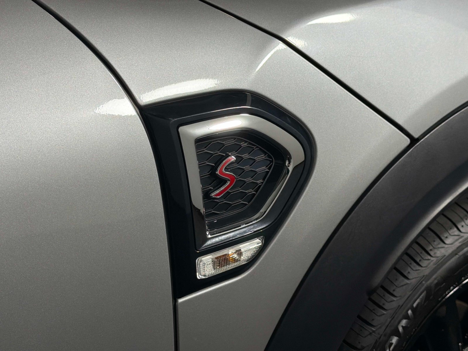 Used 2024 MINI Cooper Countryman S FWD image 25