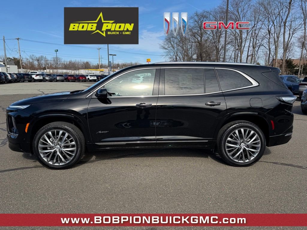 Used 2025 Buick Enclave Avenir w/ Super Cruise Package image 2