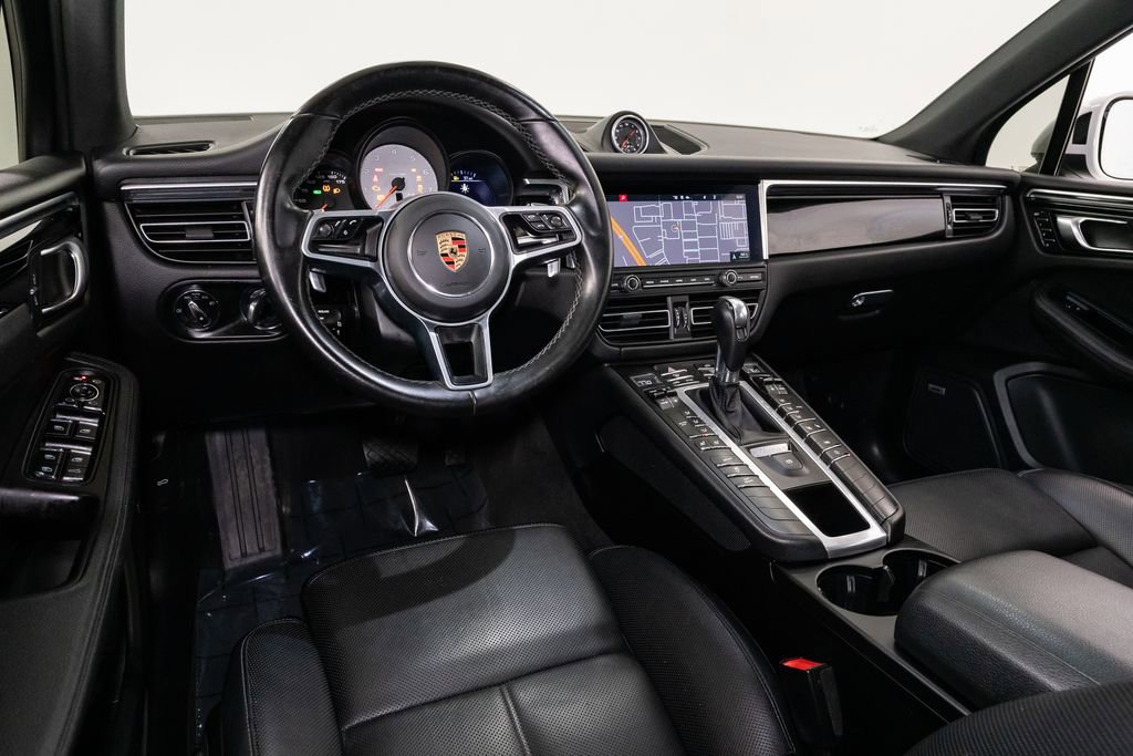 Used 2020 Porsche Macan S image 9