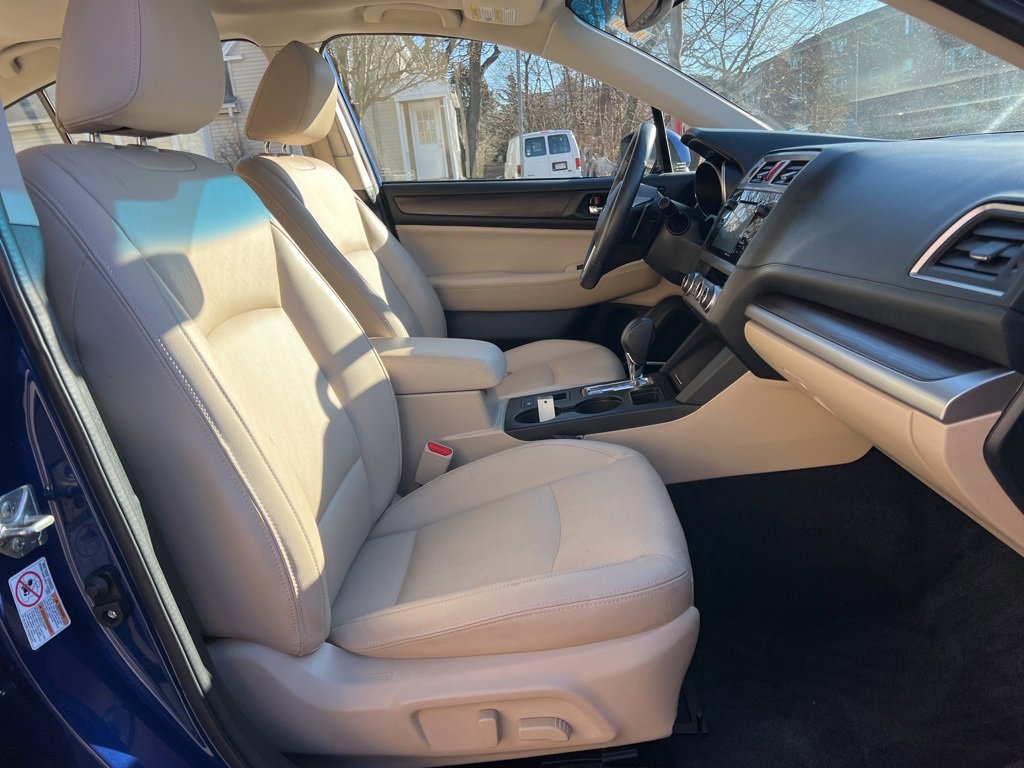 Used 2015 Subaru Legacy 2.5i Limited image 27