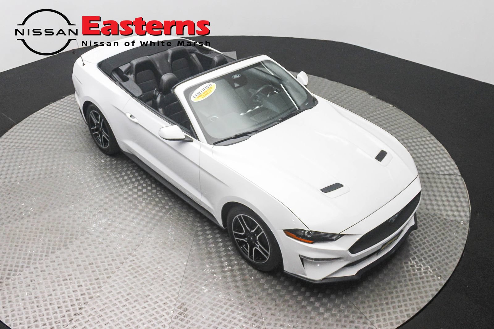 Used 2022 Ford Mustang Premium RWD image 3