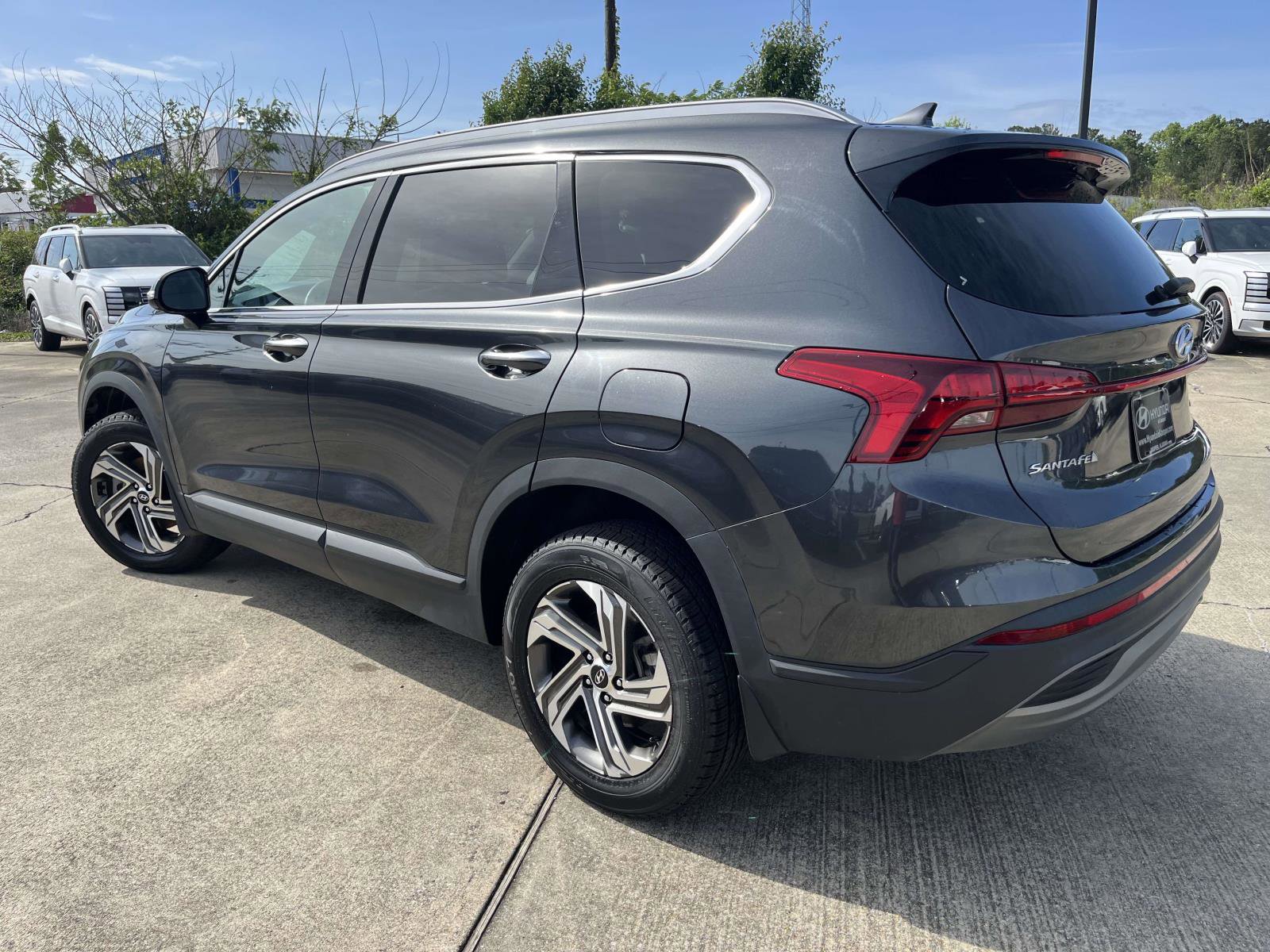 Used 2023 Hyundai Santa Fe SEL AWD/4WD image 5