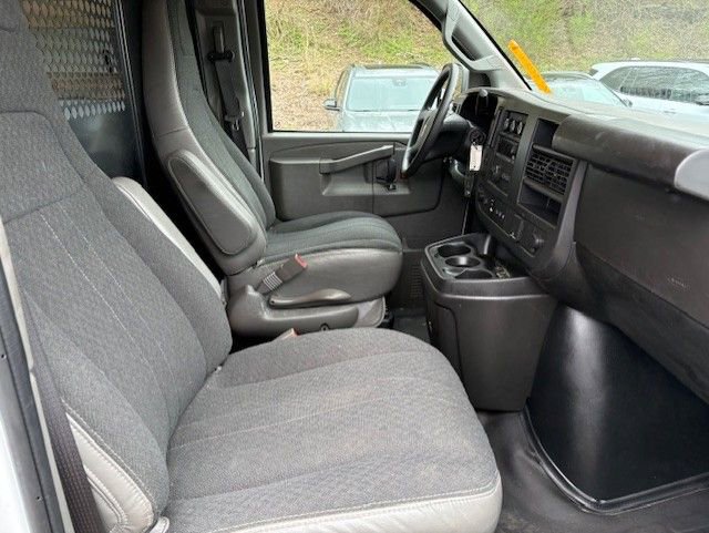 Used 2024 Chevrolet Express 2500 w/ Driver Convenience Package RWD image 19