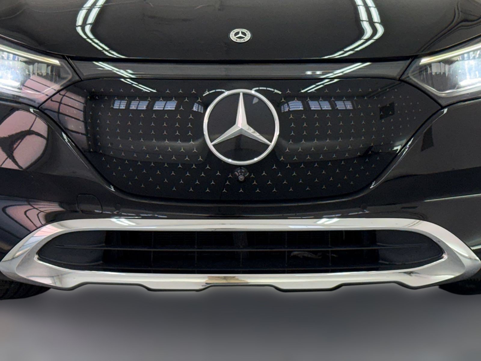 Certified 2023 Mercedes-Benz EQE 350+ 4MATIC SUV image 25