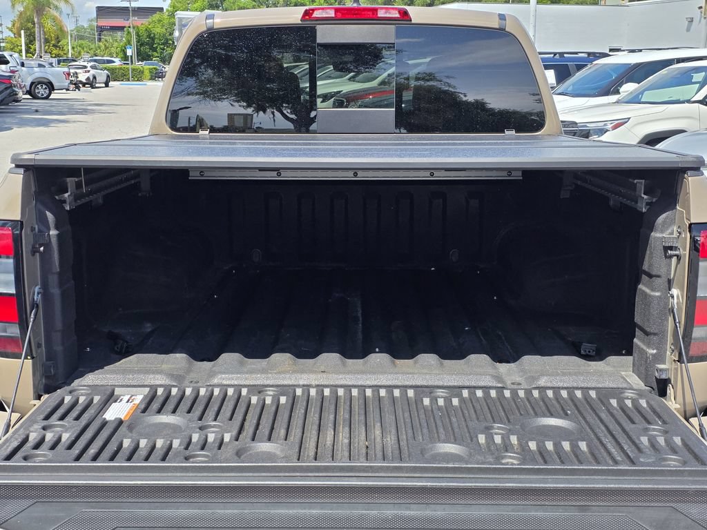 Used 2023 Nissan Frontier PRO-4X w/ Pro-4X Premium Package AWD/4WD image 9