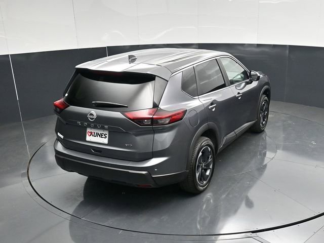 Used 2025 Nissan Rogue SV AWD/4WD image 44