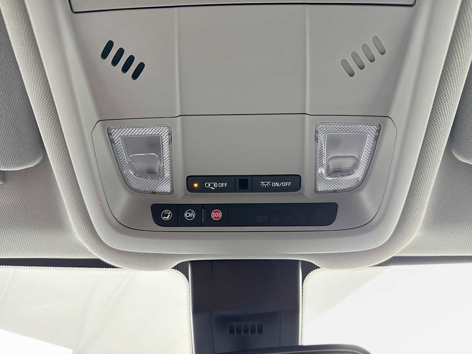 Used 2022 Chevrolet Equinox LT image 25