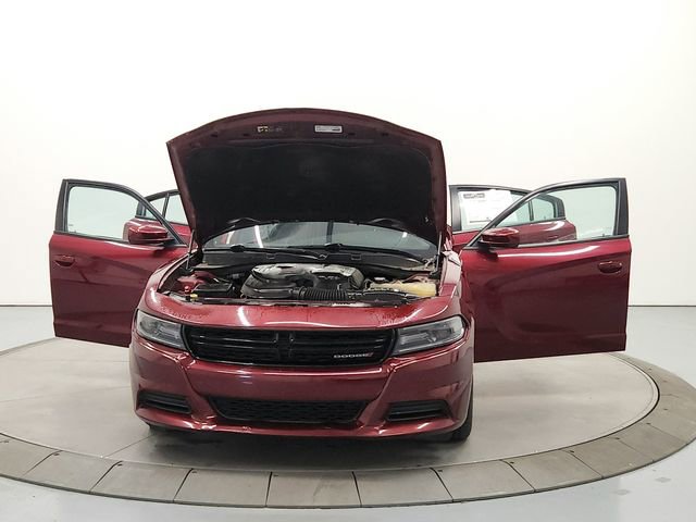 Used 2019 Dodge Charger SXT RWD image 10