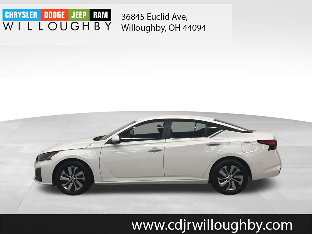 Used 2023 Nissan Altima 2.5 S image 5