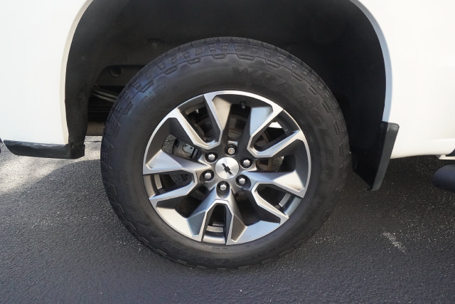 Used 2022 Chevrolet Silverado 1500 RST AWD/4WD image 40