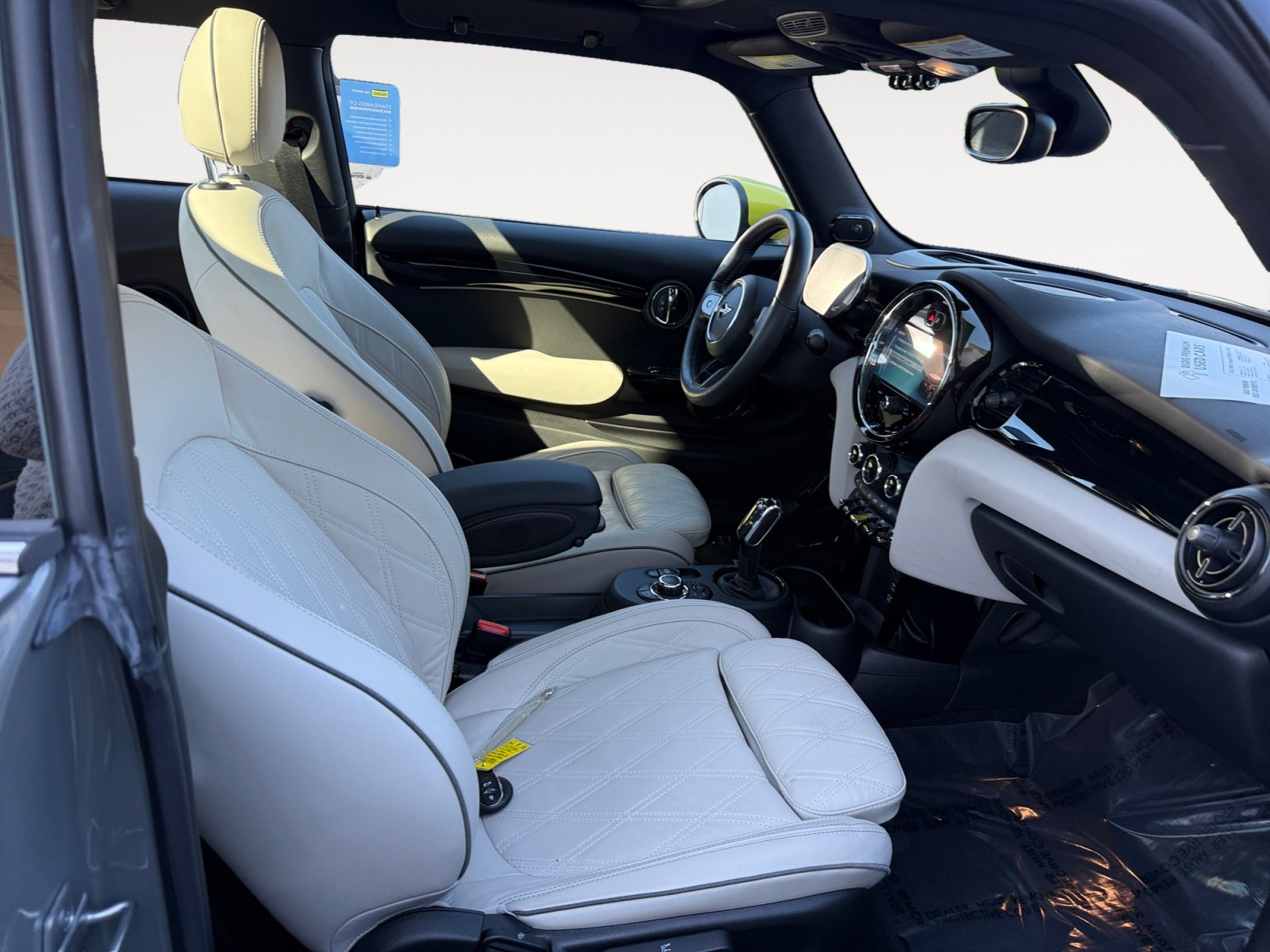 Used 2022 MINI Cooper SE image 19