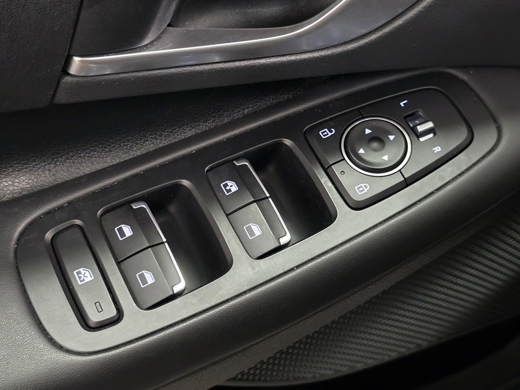 Used 2023 Hyundai Sonata SE image 22