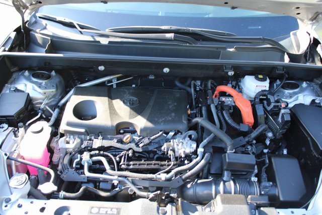 Used 2022 Toyota RAV4 LE image 23