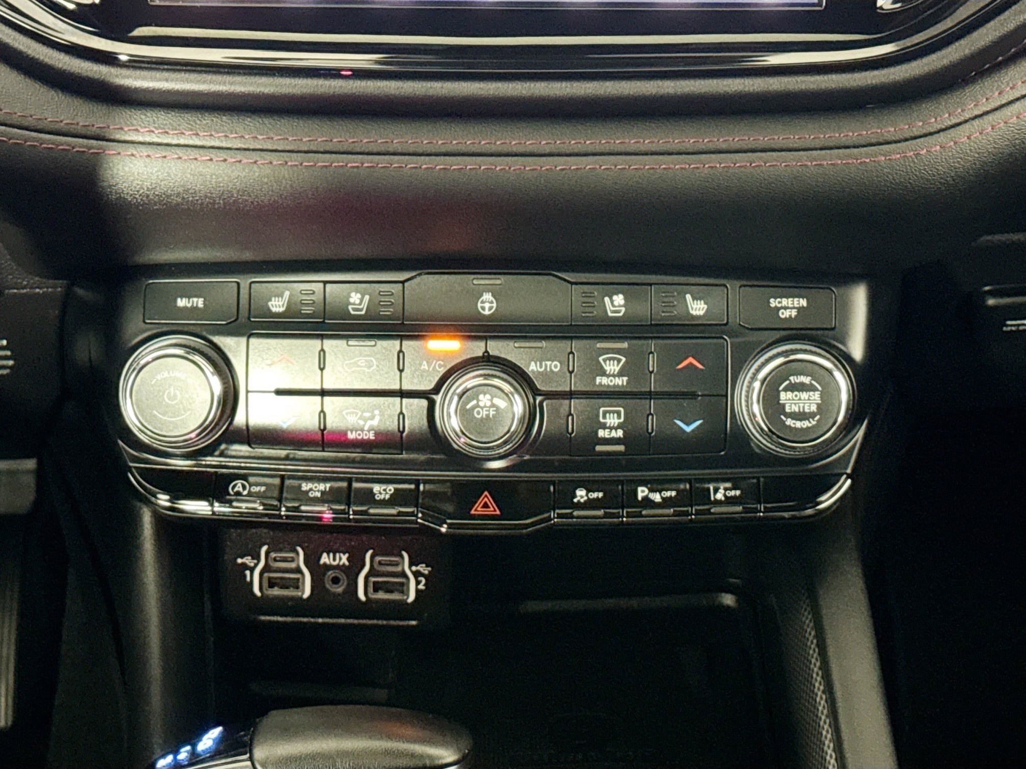 Used 2023 Dodge Durango GT AWD/4WD image 31